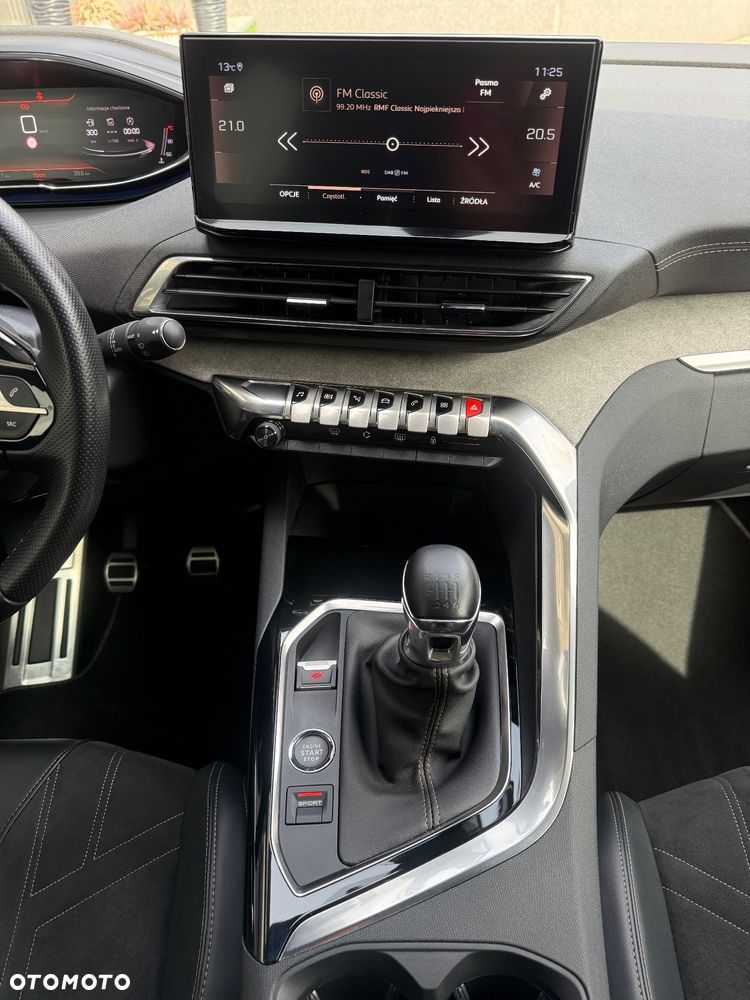 Peugeot 3008 1.2 PureTech GT S&S - 32