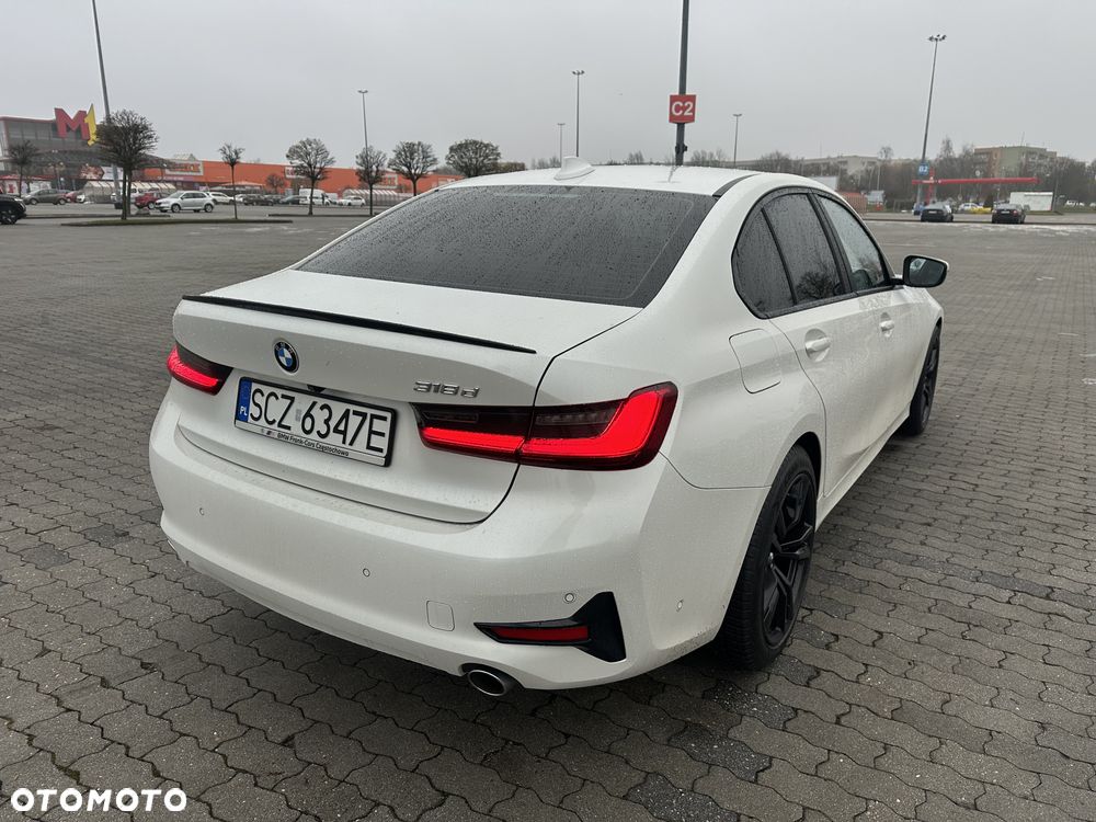 BMW Seria 3 318d MHEV Sport Line - 7