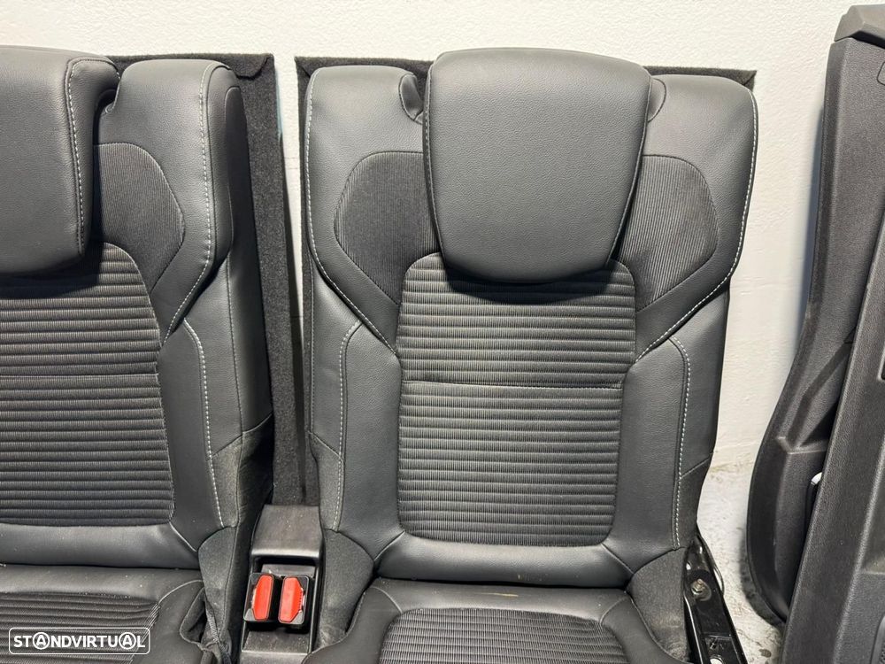 Conjunto de Bancos e Quartelas em Pele RENAULT GRAND SCENIC IV BOSE EDITION - 20