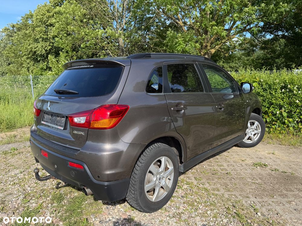 Mitsubishi ASX 1.8 DI-D 2WD Intense - 6
