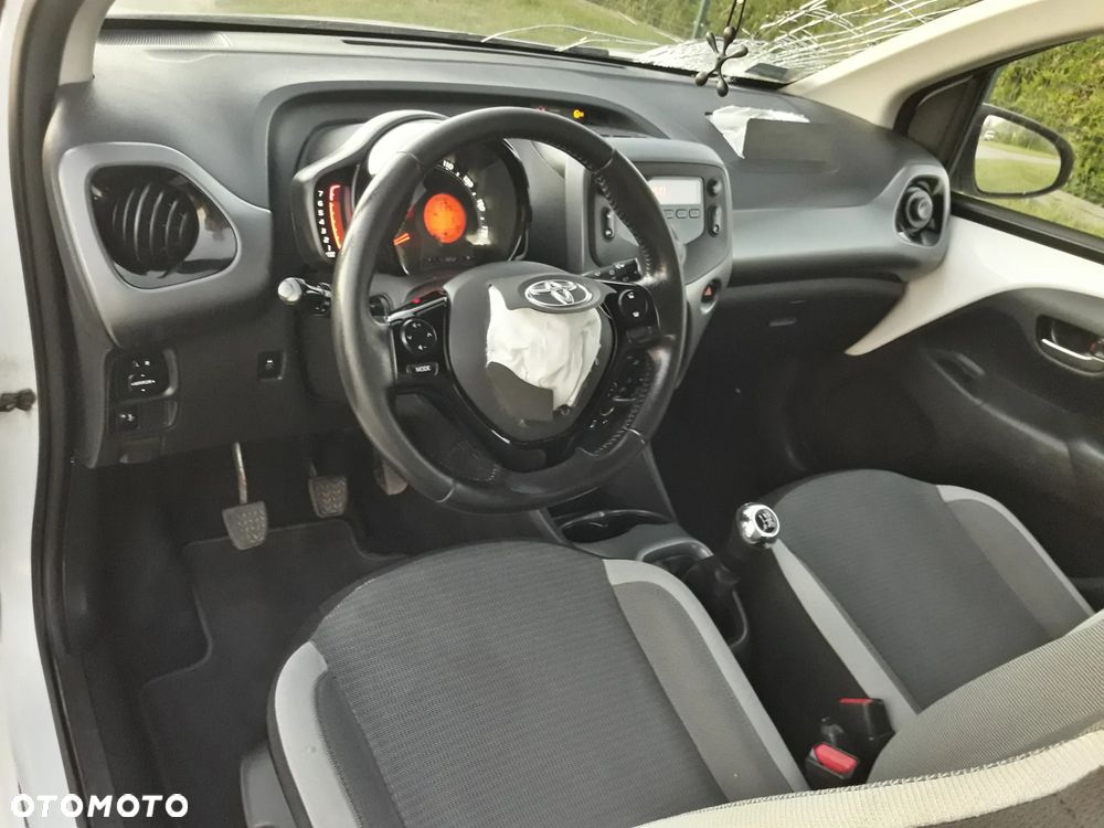 Toyota Aygo 1.0 VVT-i Black Edition - 10