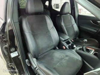 Nissan Qashqai 1.5 dCi N-Vision - 31