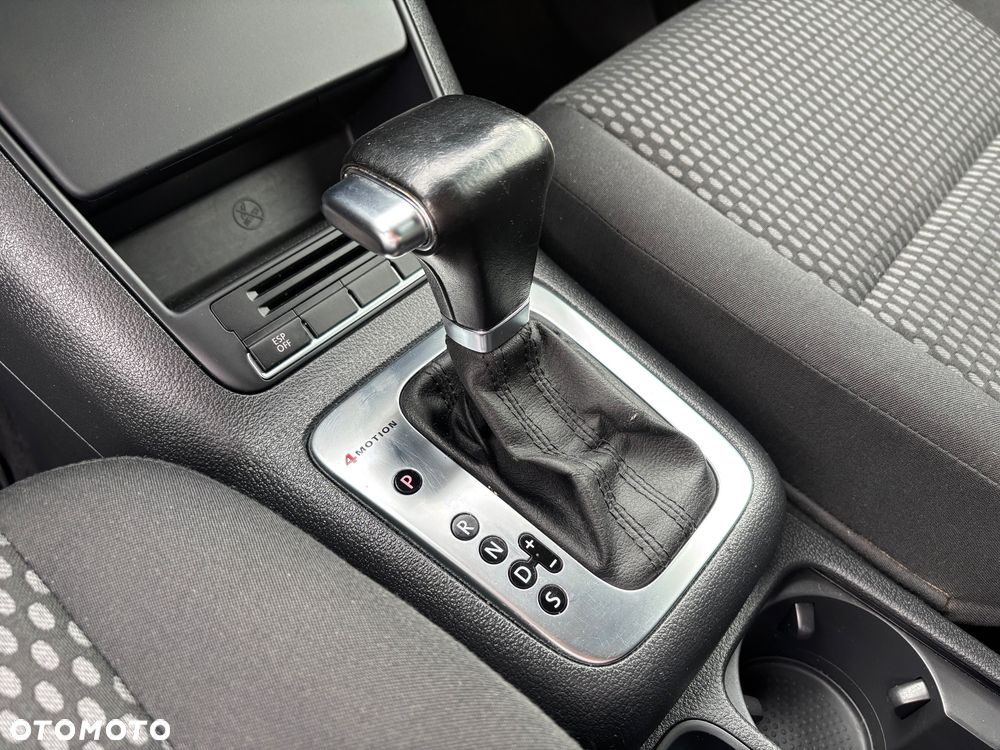 Volkswagen Tiguan - 13