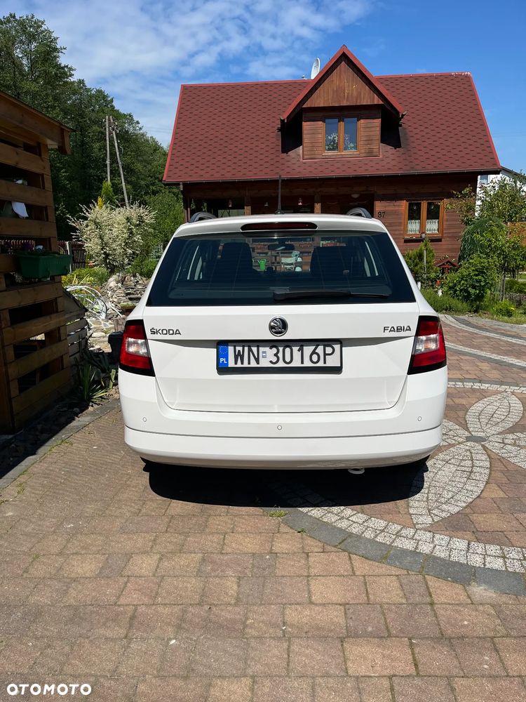 Skoda Fabia 1.2 TSI Style DSG - 4