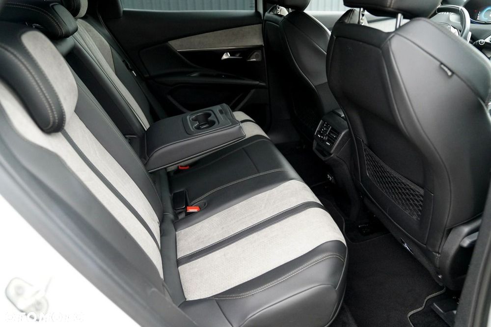 Peugeot 3008 - 27