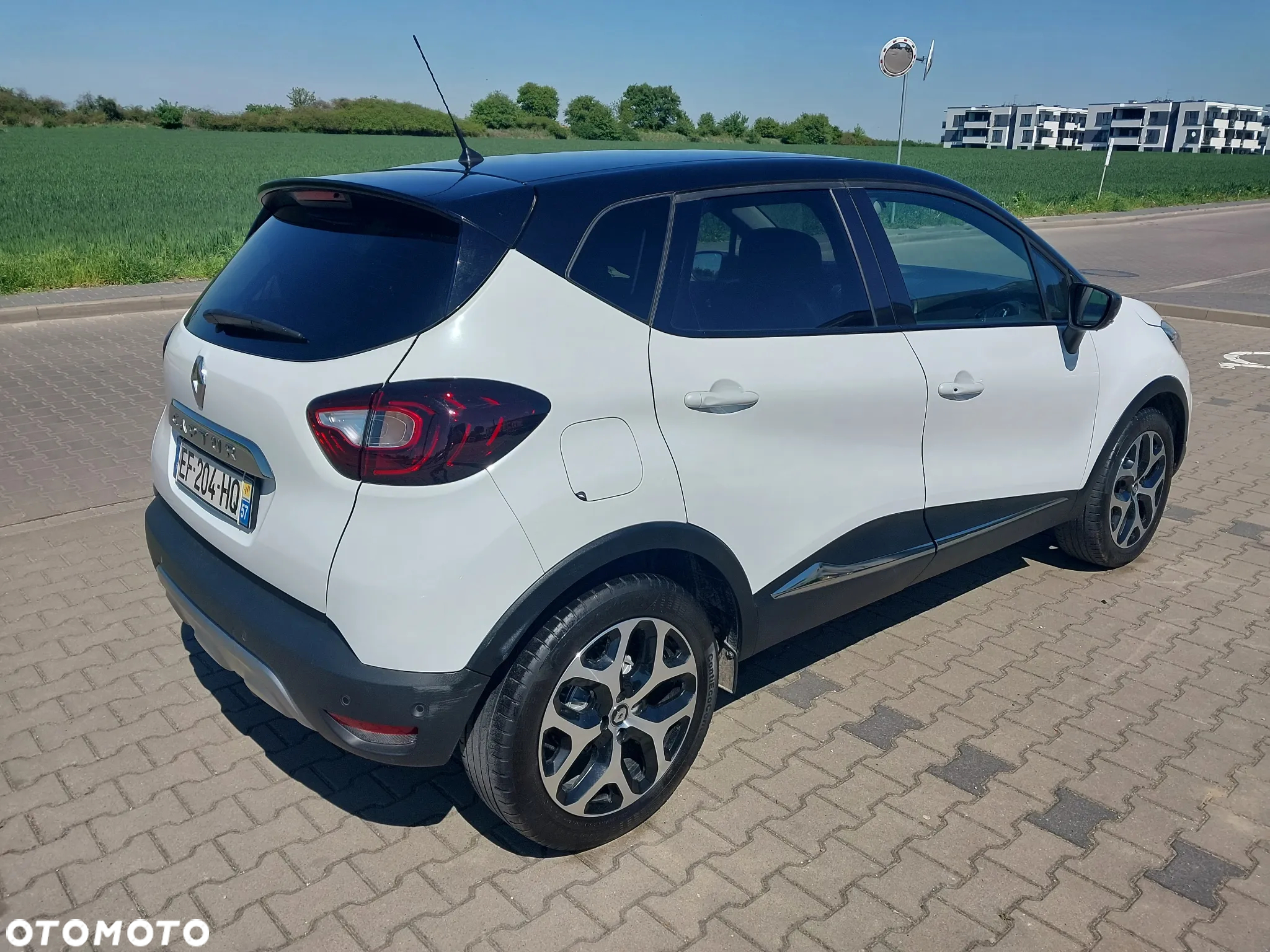 Renault Captur 1.2 Energy TCe Intens EDC EU6 - 3