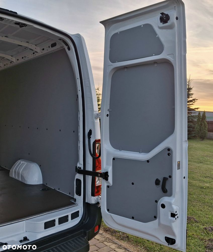 Opel Movano - 37