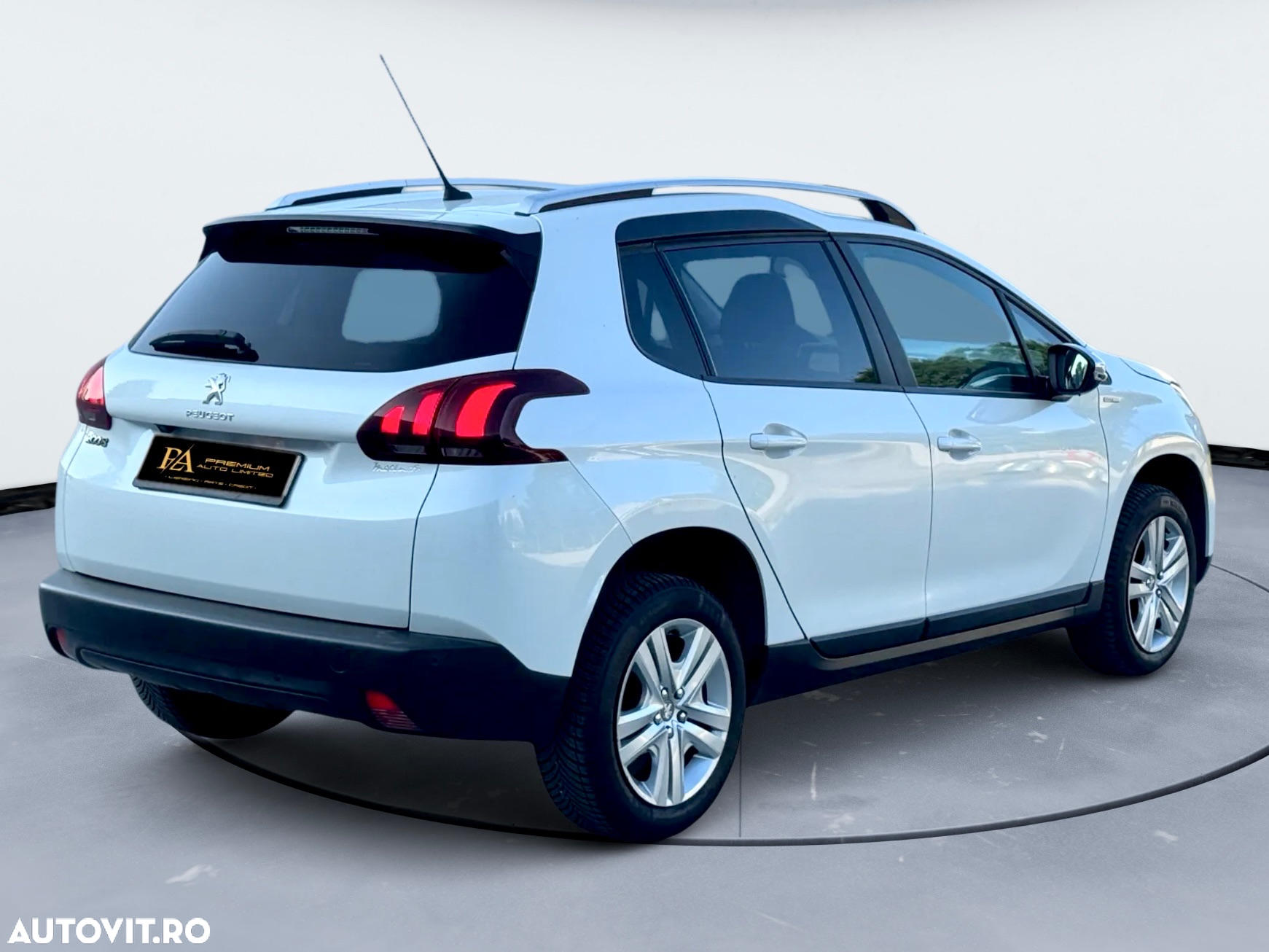 Peugeot 2008 PureTech 82 Style - 5