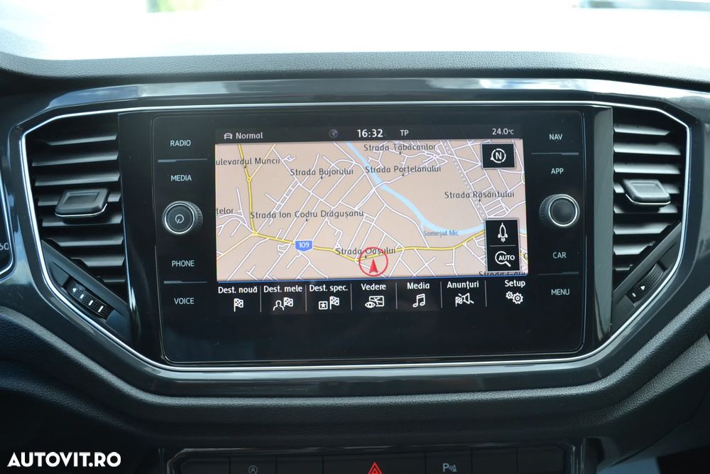 Volkswagen T-ROC 2.0 TDI 4Mot DSG Sport - 21