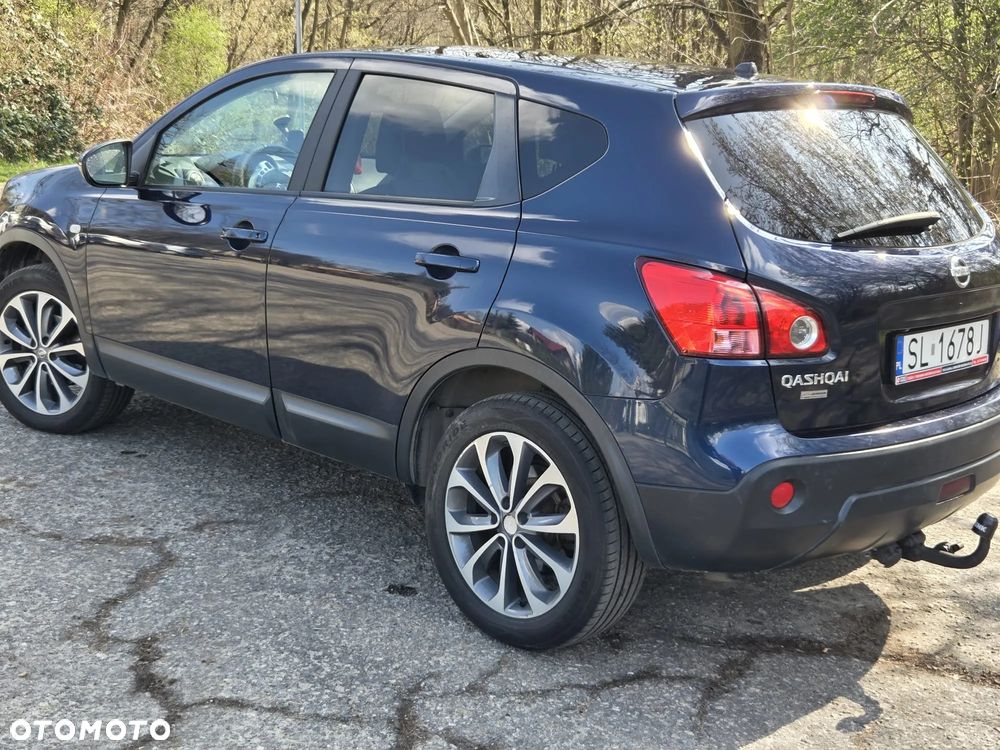 Nissan Qashqai 2.0 dCi 4x4 Tekna - 4