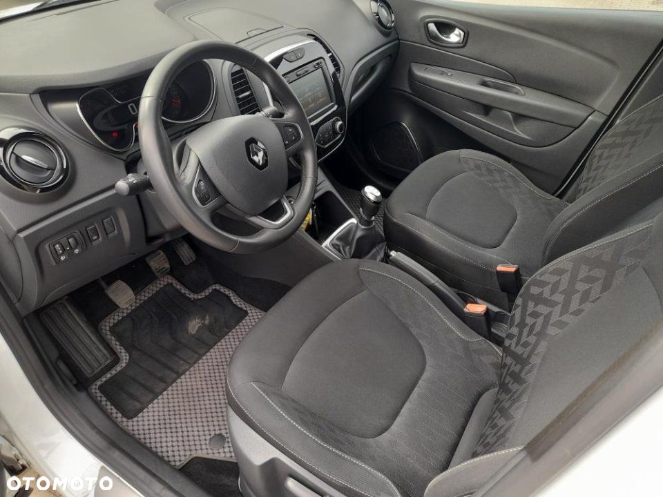 Renault Captur - 11