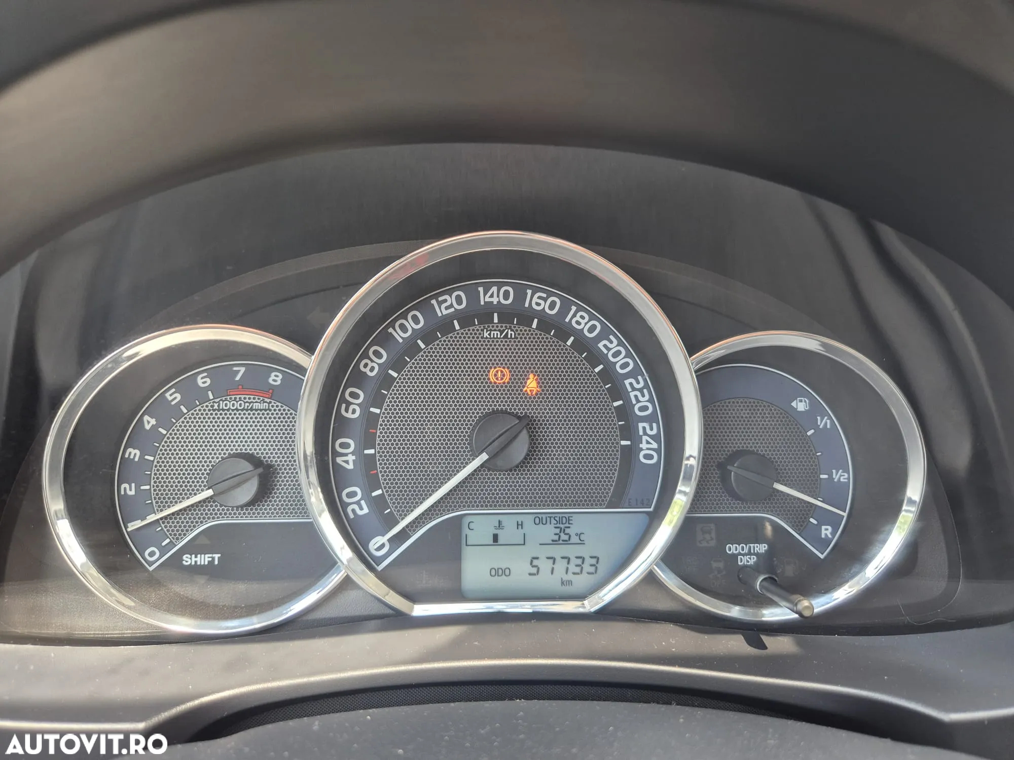 Toyota Corolla 1.6 Valvematic Sol - 11