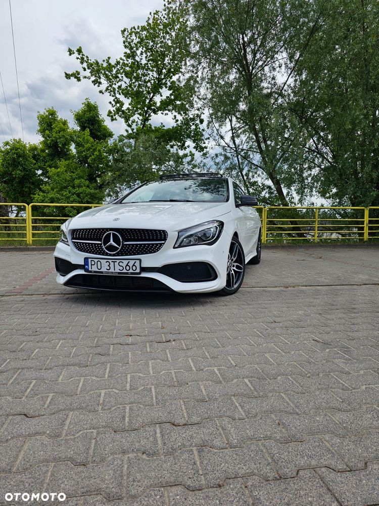 Mercedes-Benz CLA 220 4-Matic AMG Line - 5