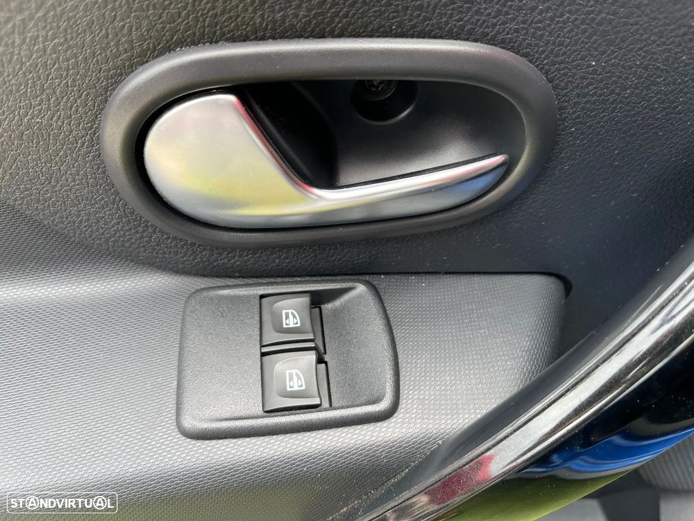 Dacia Sandero 1.0 ECO-G Essential Bi-Fuel - 16
