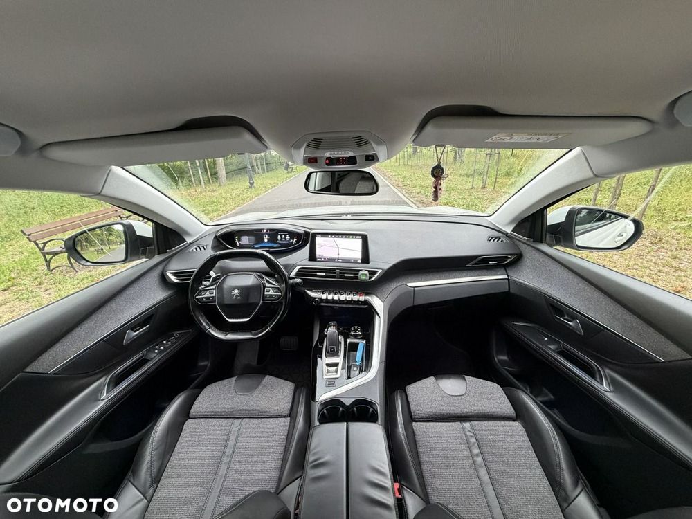Peugeot 5008 - 36
