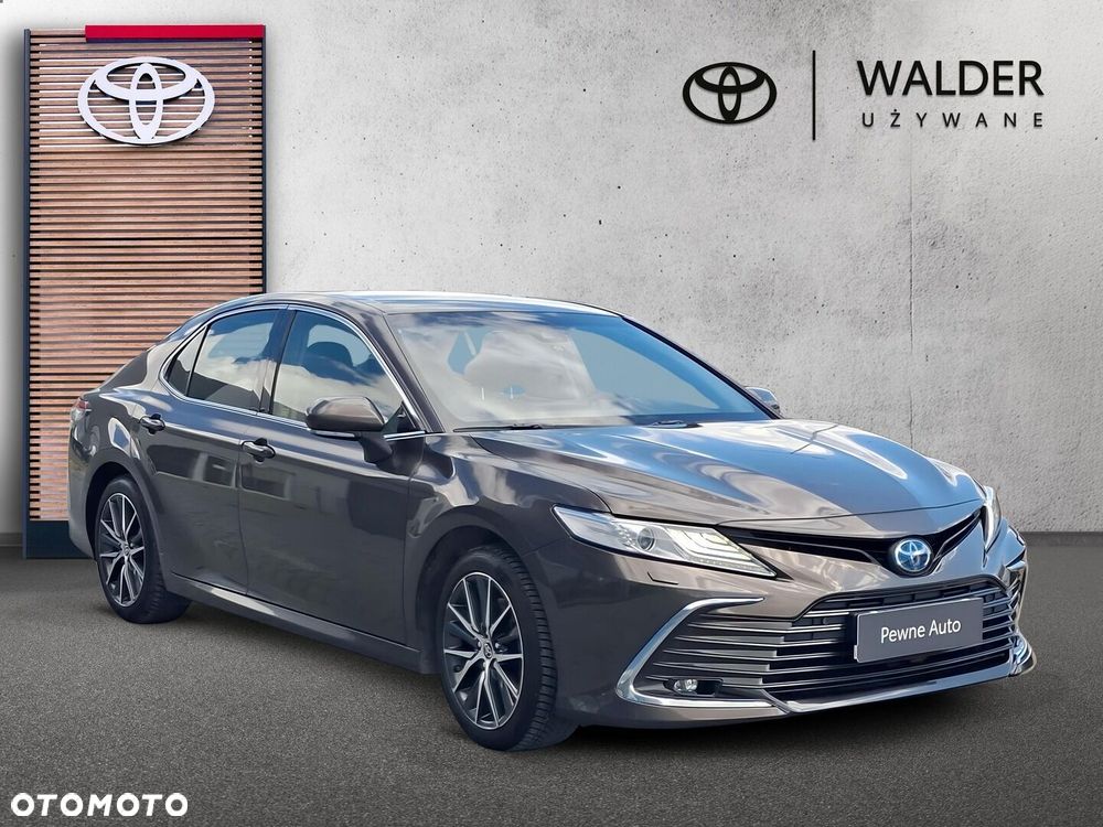 Toyota Camry 2.5 Hybrid Executive CVT - 9