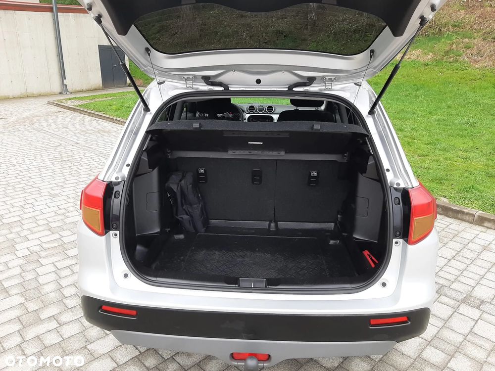 Suzuki Vitara 1.6 (4x4) Allgrip Comfort - 38