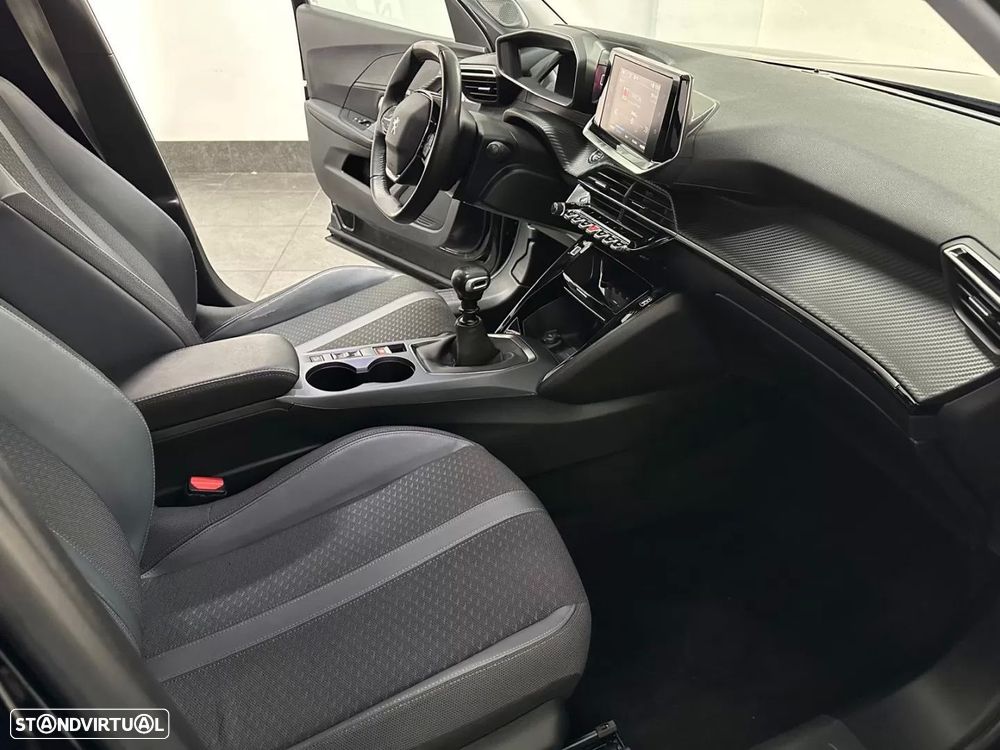 Peugeot 2008 BlueHDi 100 Allure - 18