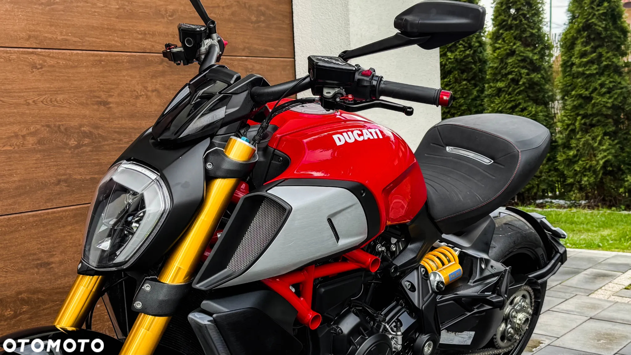 Ducati Diavel - 13