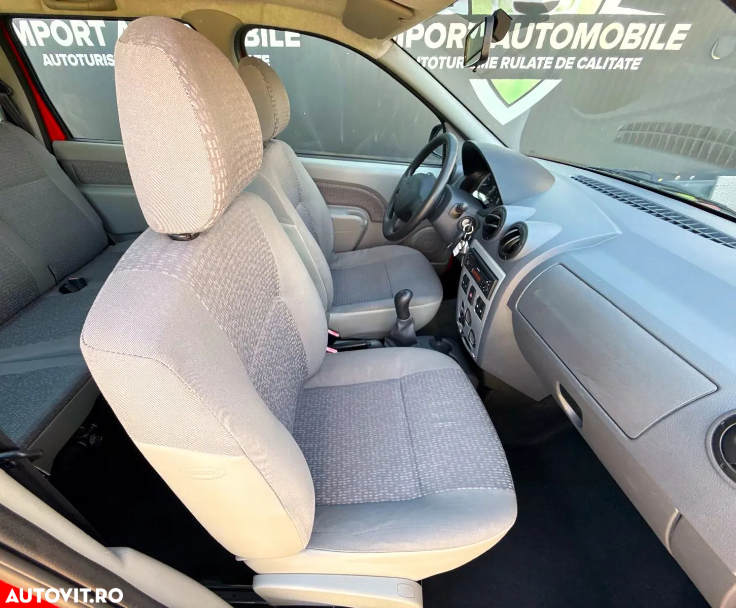 Dacia Logan MCV K90 1.6 16v Laureate - 20