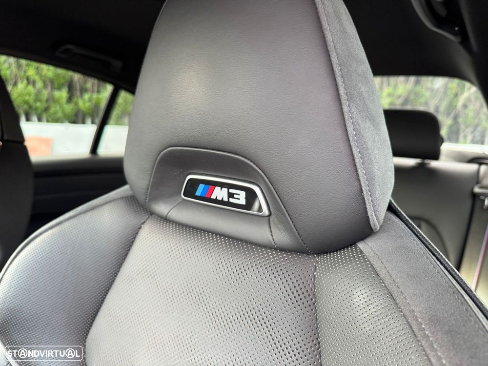 BMW M3 Competition xDrive - 26