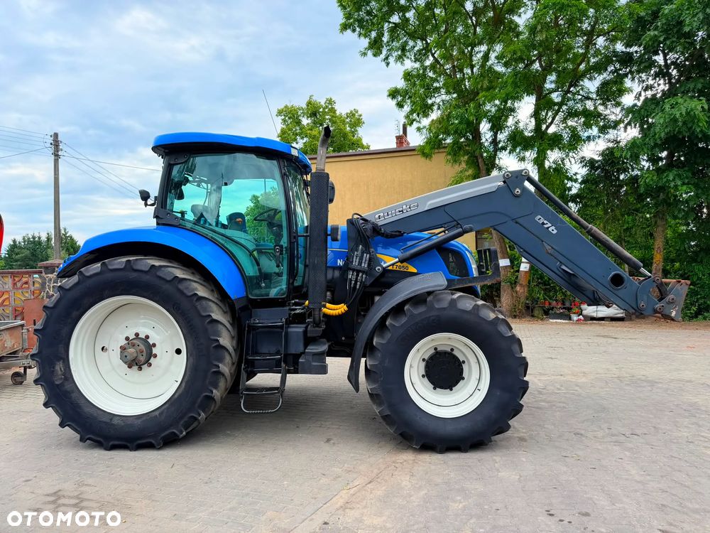 New Holland T 7050 - 18