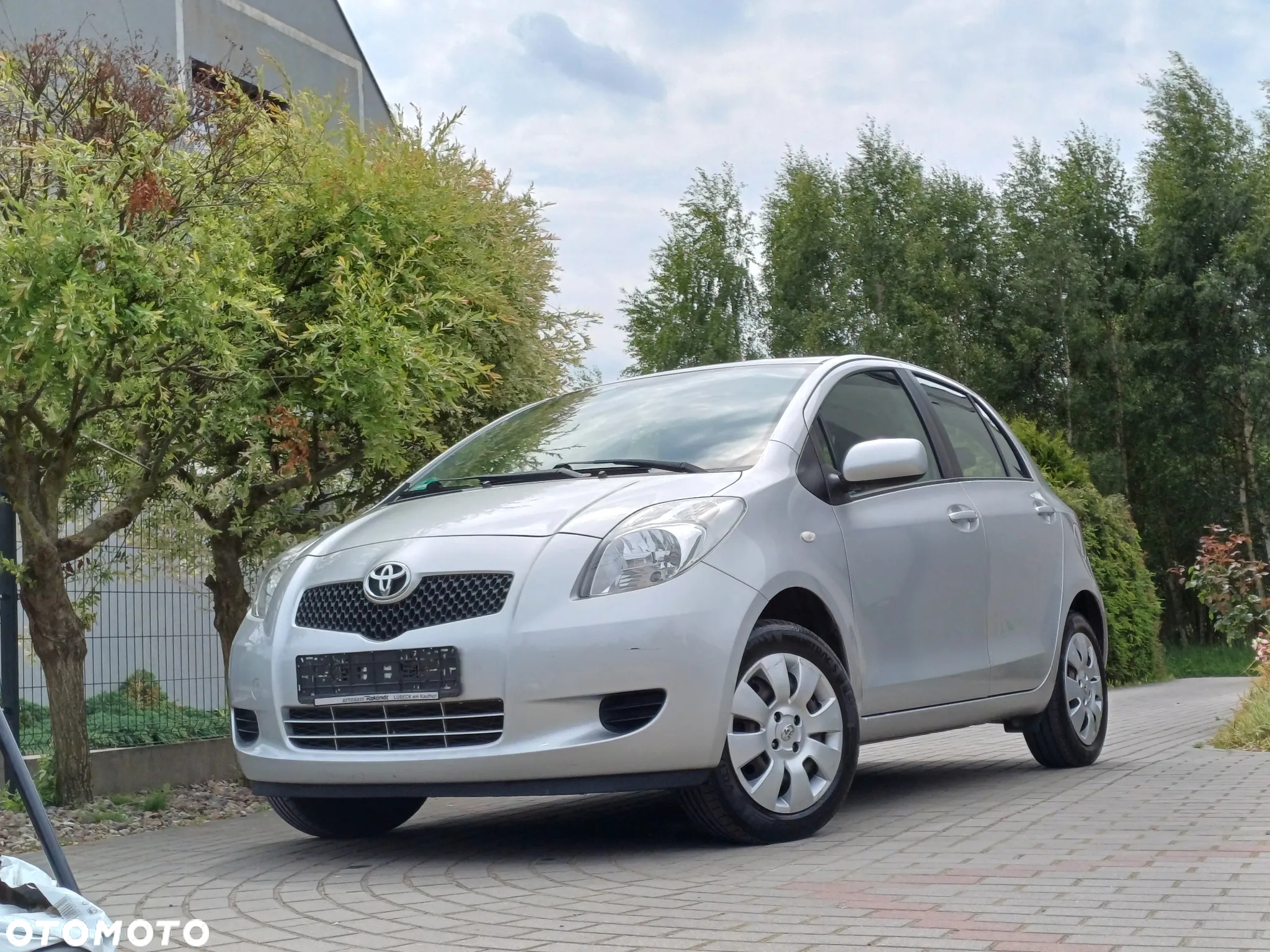 Toyota Yaris 1.0 VVT-i Comfort - 3