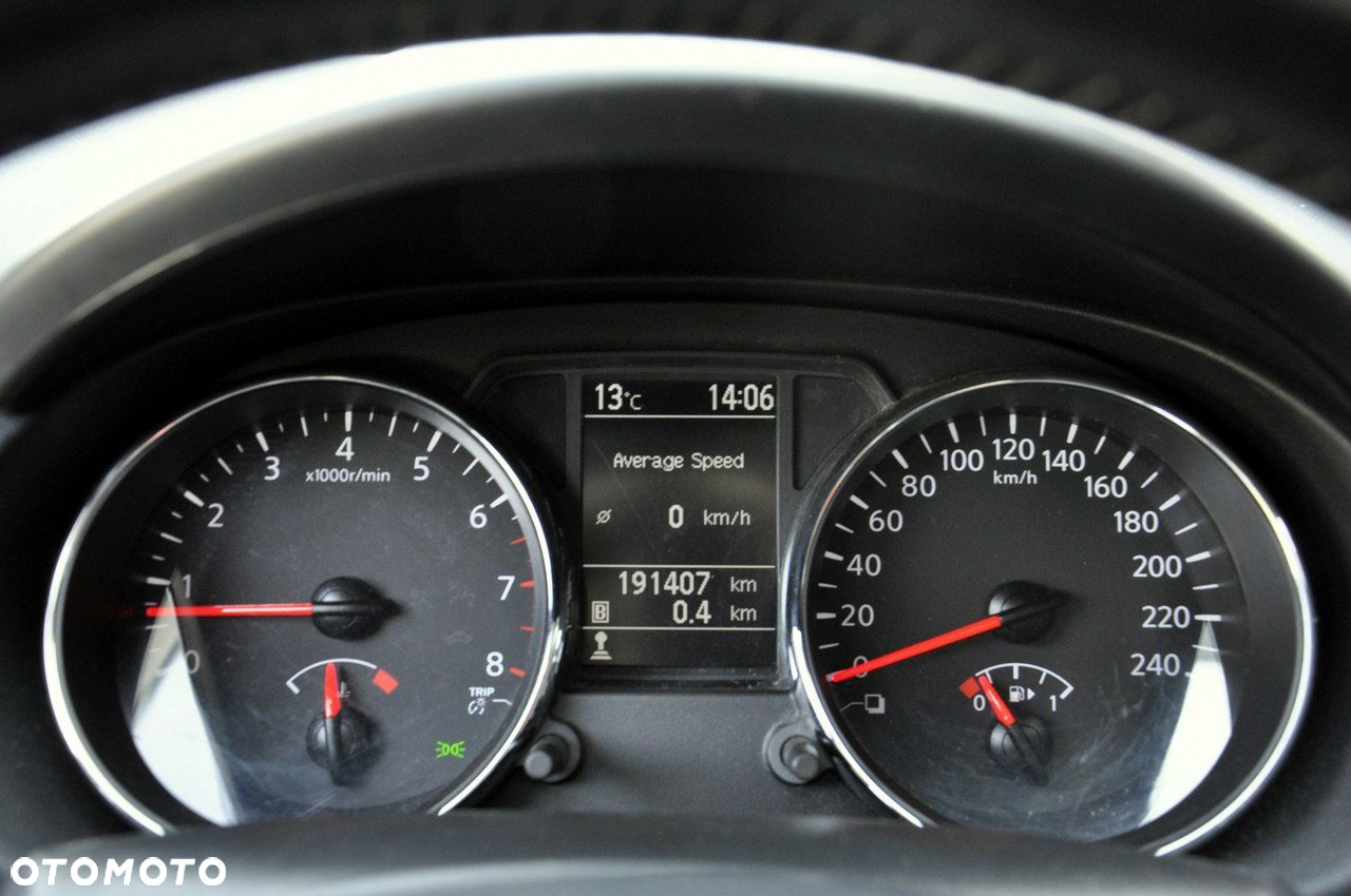 Nissan Qashqai 1.6 visia - 11