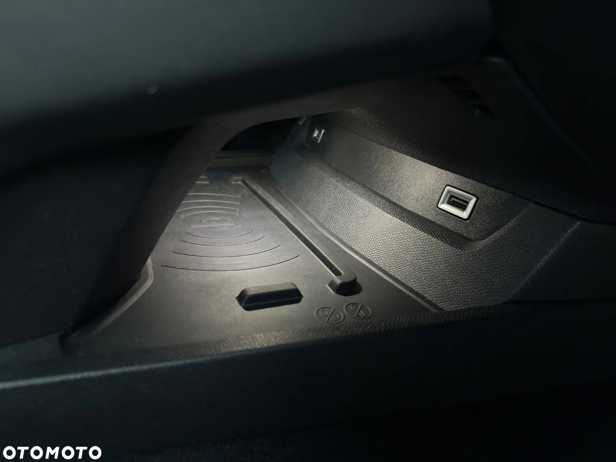Peugeot 508 1.6 PureTech HYbrid4 PHEV Sport Engineered EAT8 - 29