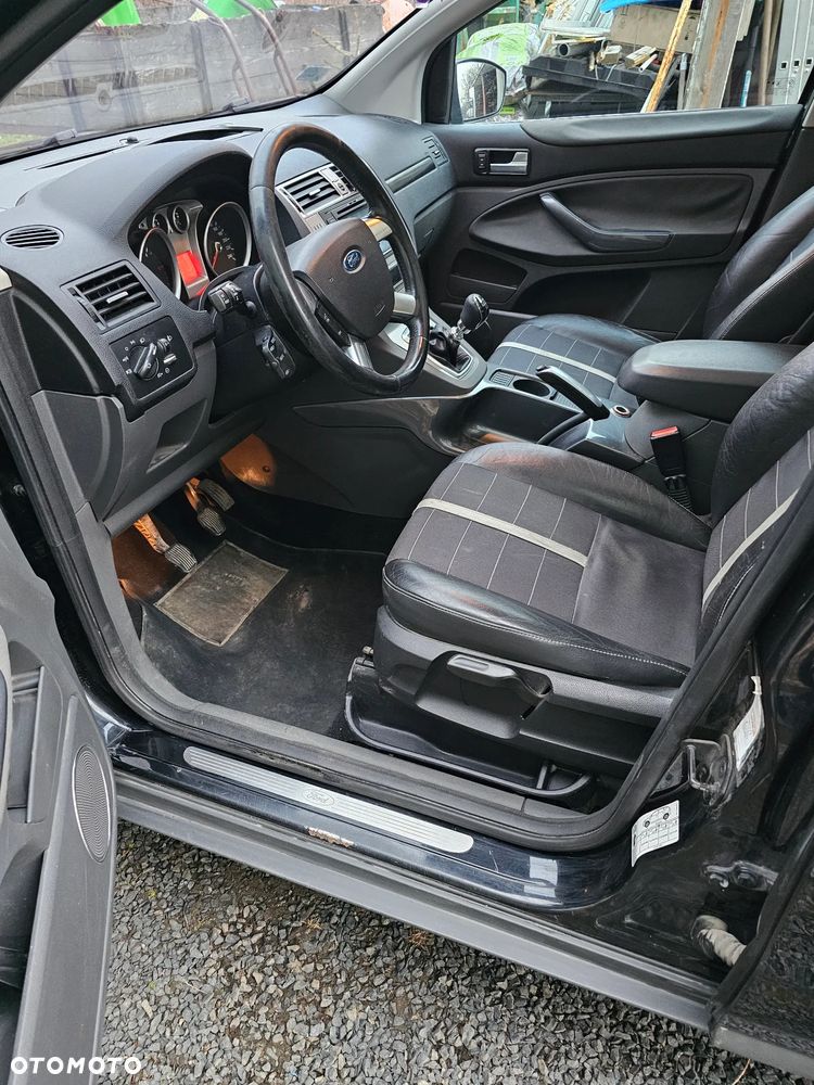 Ford Kuga 2.0 TDCi 4x4 Trend - 12