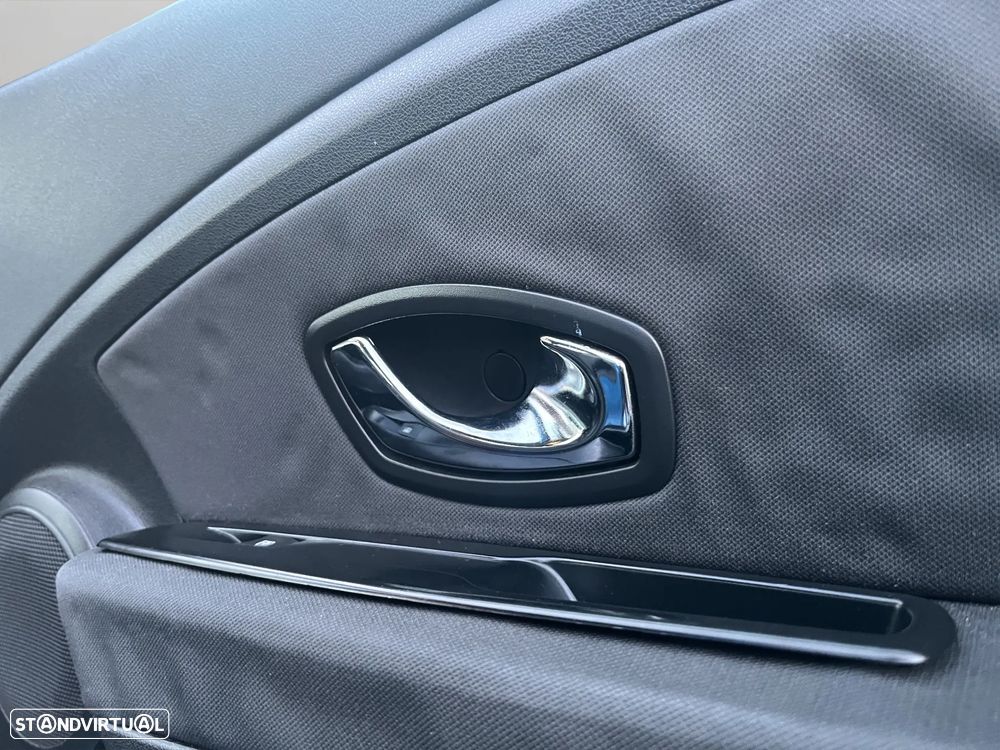 Renault Mégane 1.5 dCi Confort SS - 13