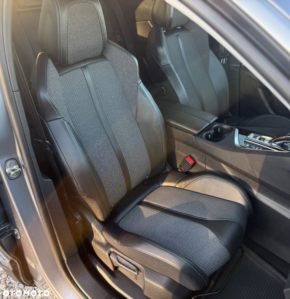 Peugeot 3008 1.5 BlueHDi GT Pack S&S EAT8 - 13