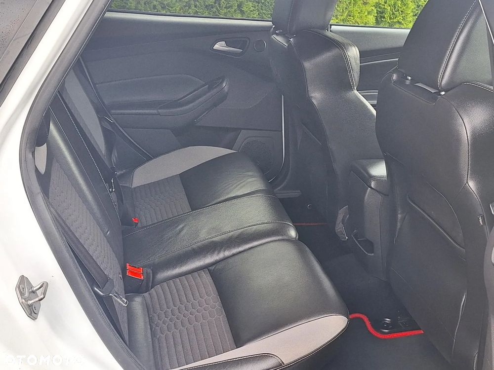 Ford Focus 2.0 TDCi ST - 7