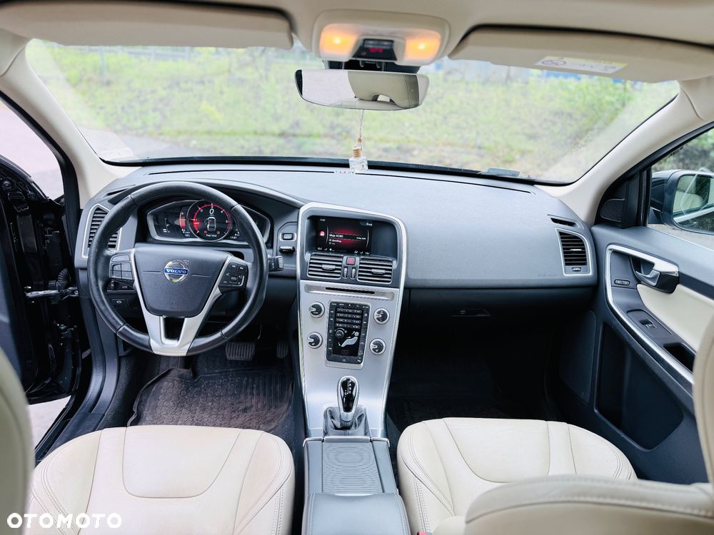 Volvo XC 60 D4 AWD Summum - 13