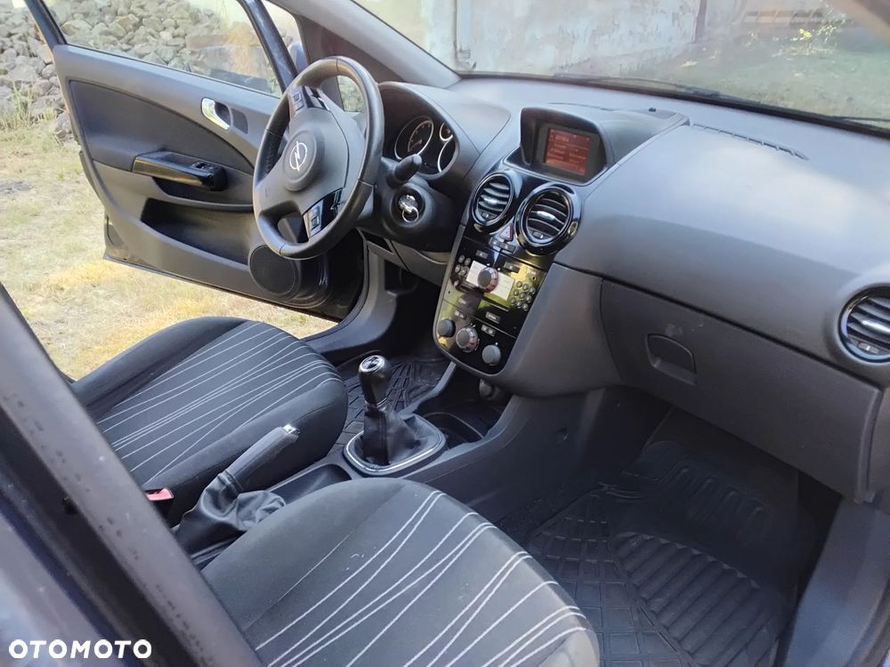 Opel Corsa 1.4 16V Edition 111 Jahre - 10