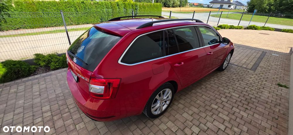 Skoda Octavia 1.6 TDI Style DSG - 9