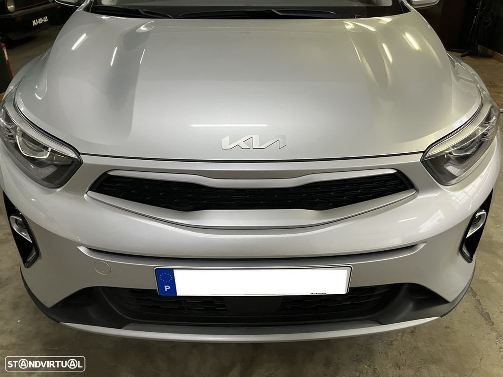 Kia Stonic 1.2 MPi Dynamic - 11