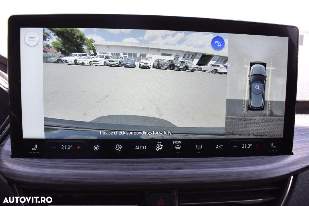Ford Kuga - 32