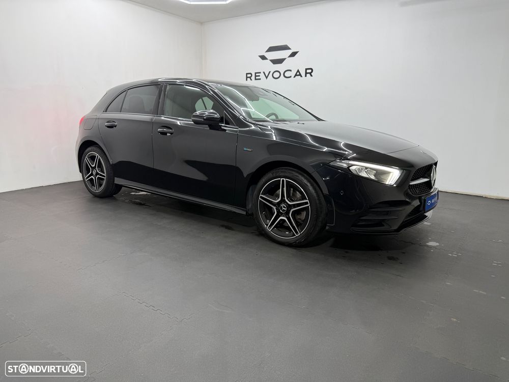 Mercedes-Benz A 250 e AMG Line - 41