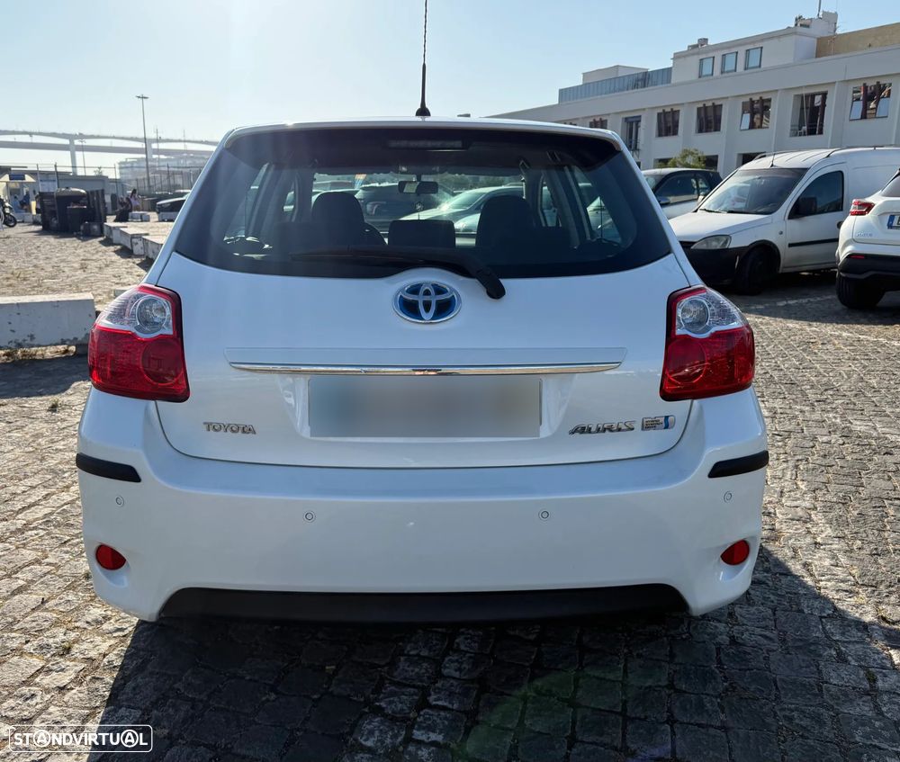 Toyota Auris 1.8 HSD - 3