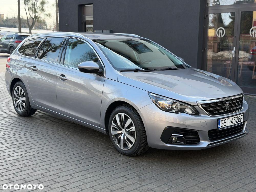 Peugeot 308 1.2 PureTech Allure S&S - 5