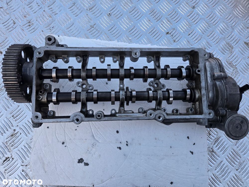GŁOWICA KOMPLETNA DO SILNIKA 2.0 TDI - 8