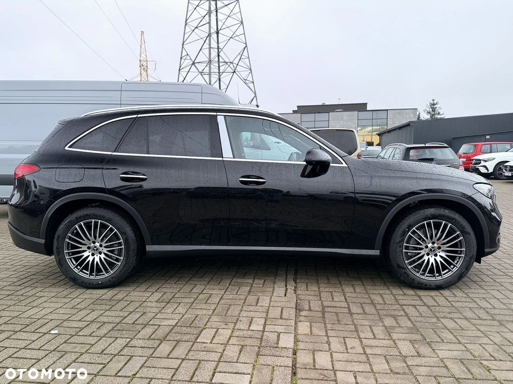 Mercedes-Benz GLC - 9