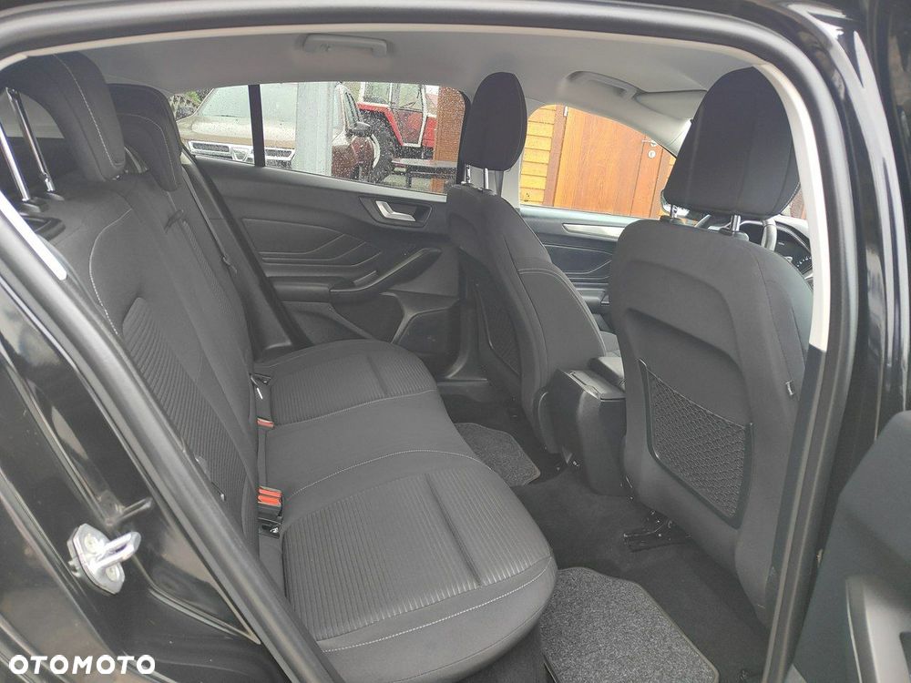 Ford Focus 1.5 EcoBlue Start-Stopp-System TITANIUM STYLE - 25