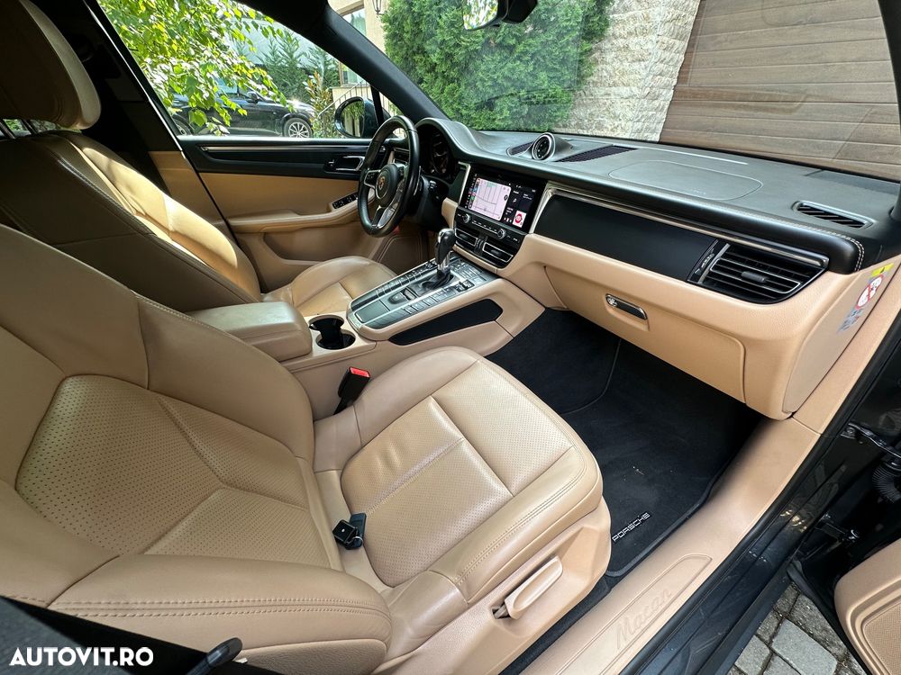 Porsche Macan - 4