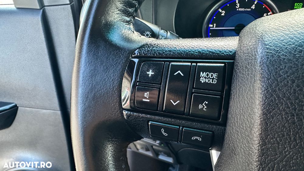 Toyota Hilux - 15