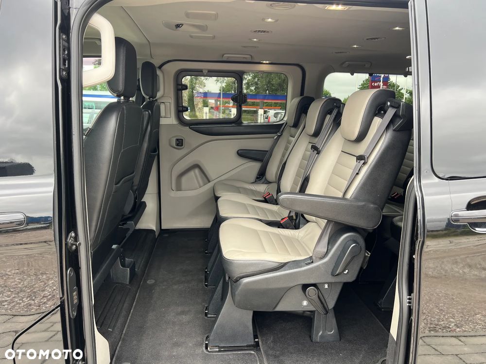 Ford Tourneo Custom 2.0 TDCi L2 Titanium SelectShift - 26