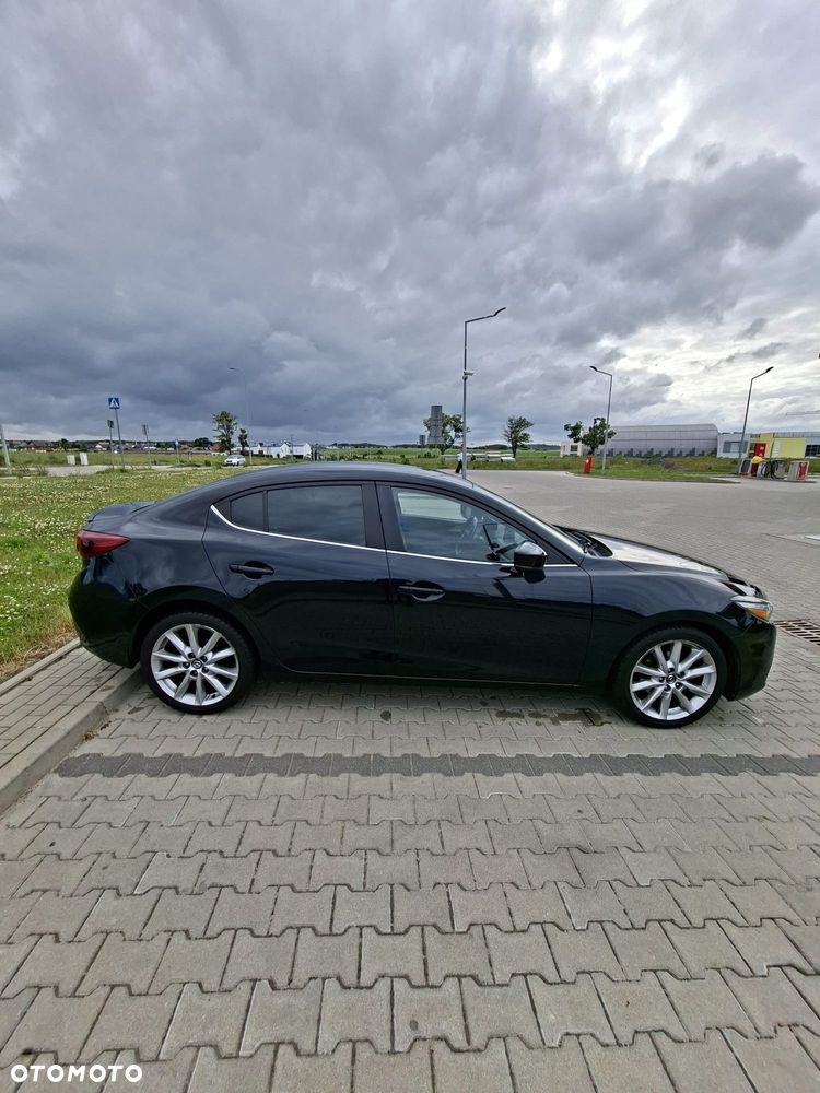 Mazda 3 - 3