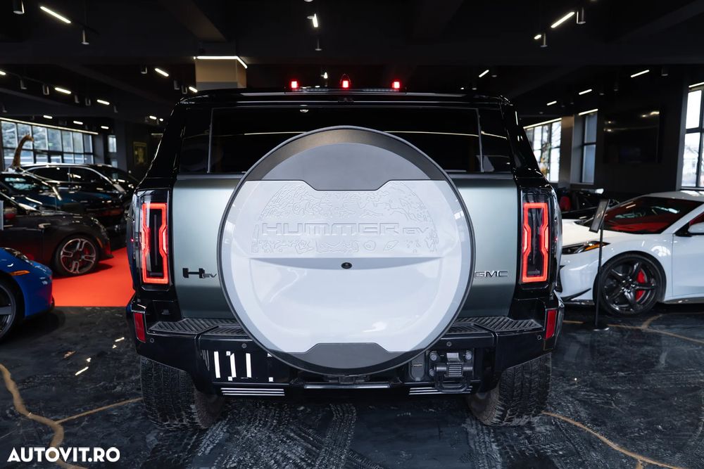 GMC Hummer - 26