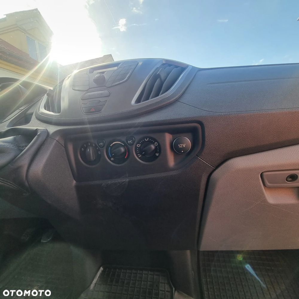Ford Transit - 16